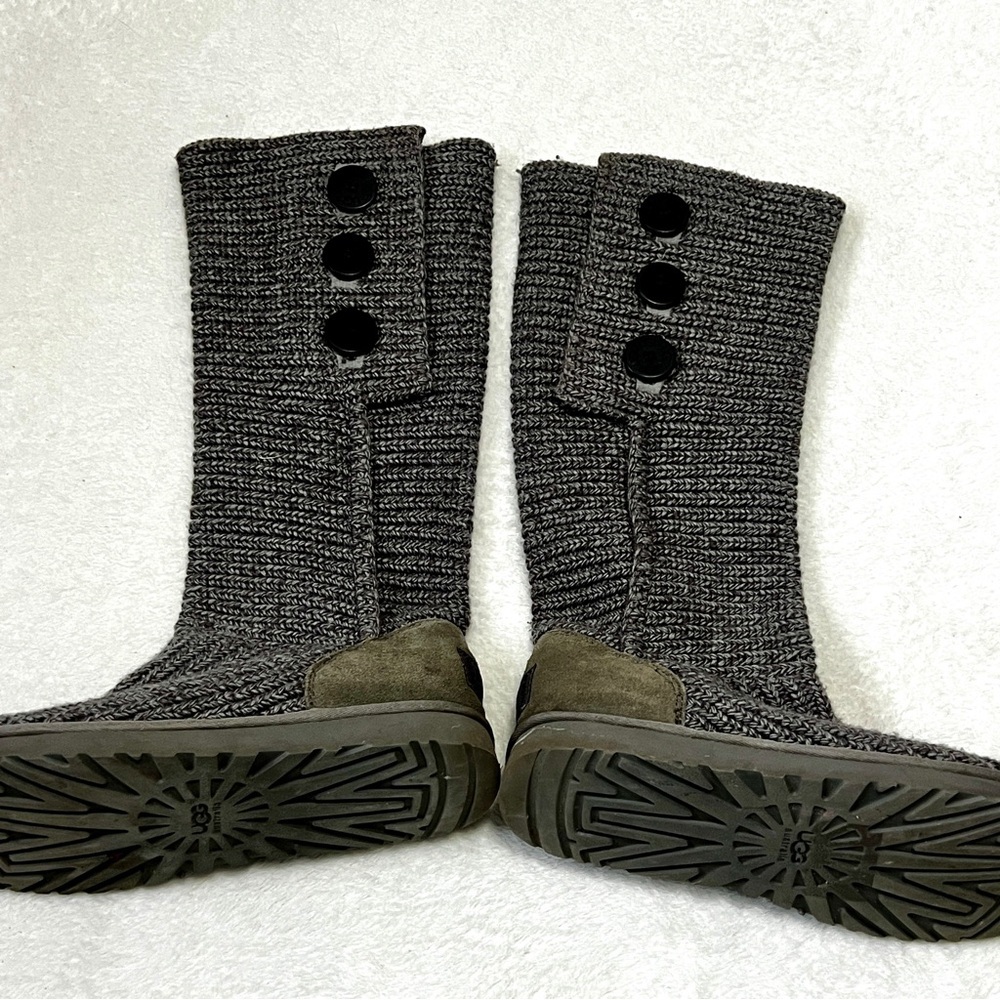 UGG Classic Cardi Knit Grey Boots - Size 10 - Picture 3 of 10